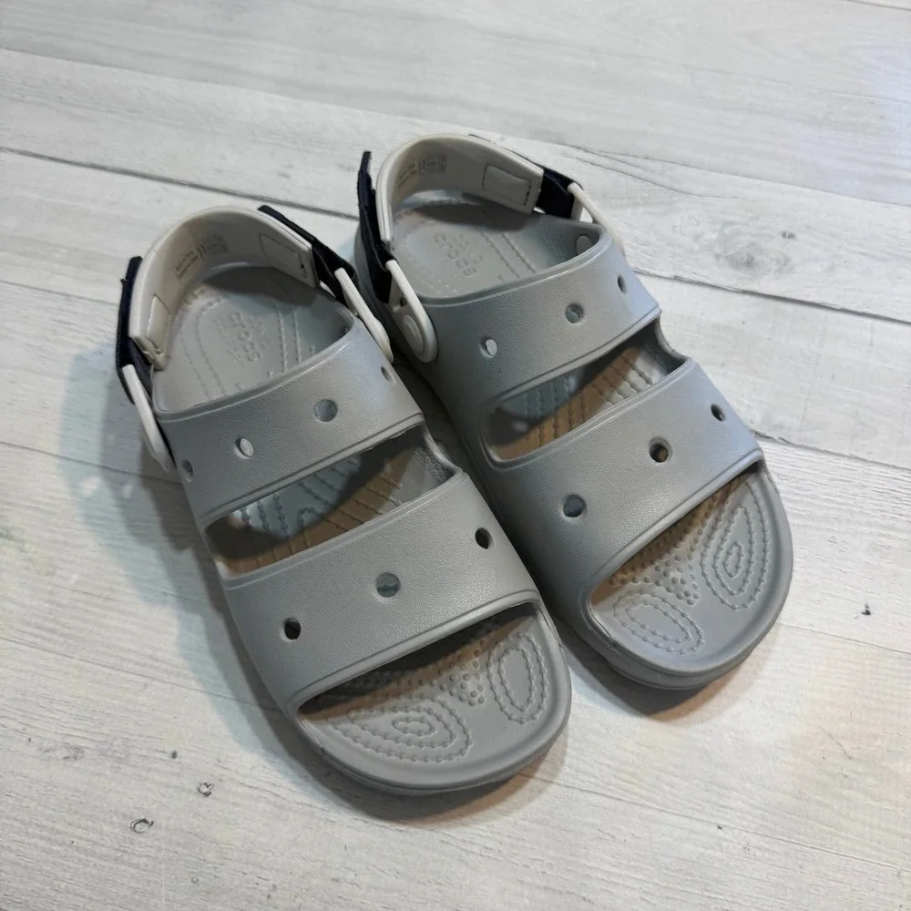 Crocs Classic All Terrain Strap Sandals Light Gray men 4 women's‎ 6